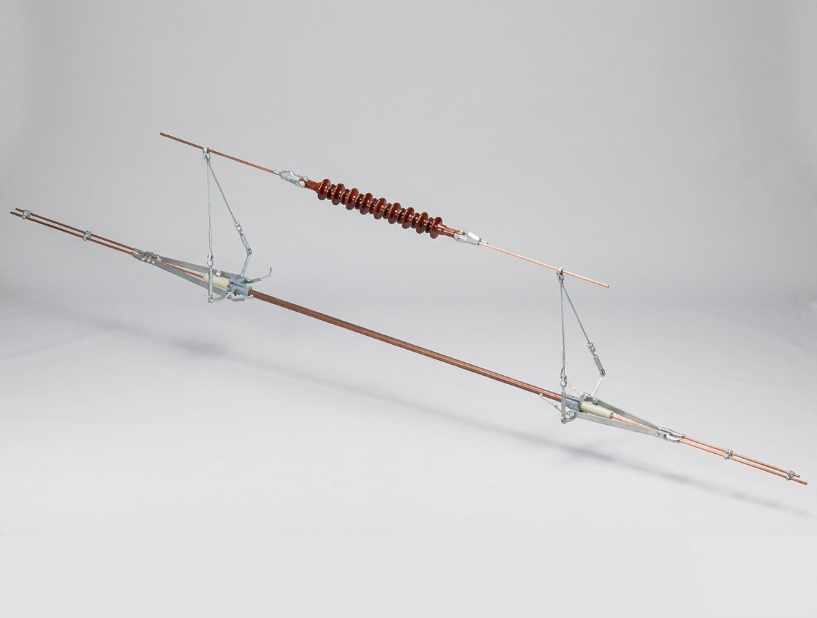 عازل القسم المحايد XFXP-1.8T-C (الإصدار الكلاسيكي، 25kV اسمي/≤160km/h)